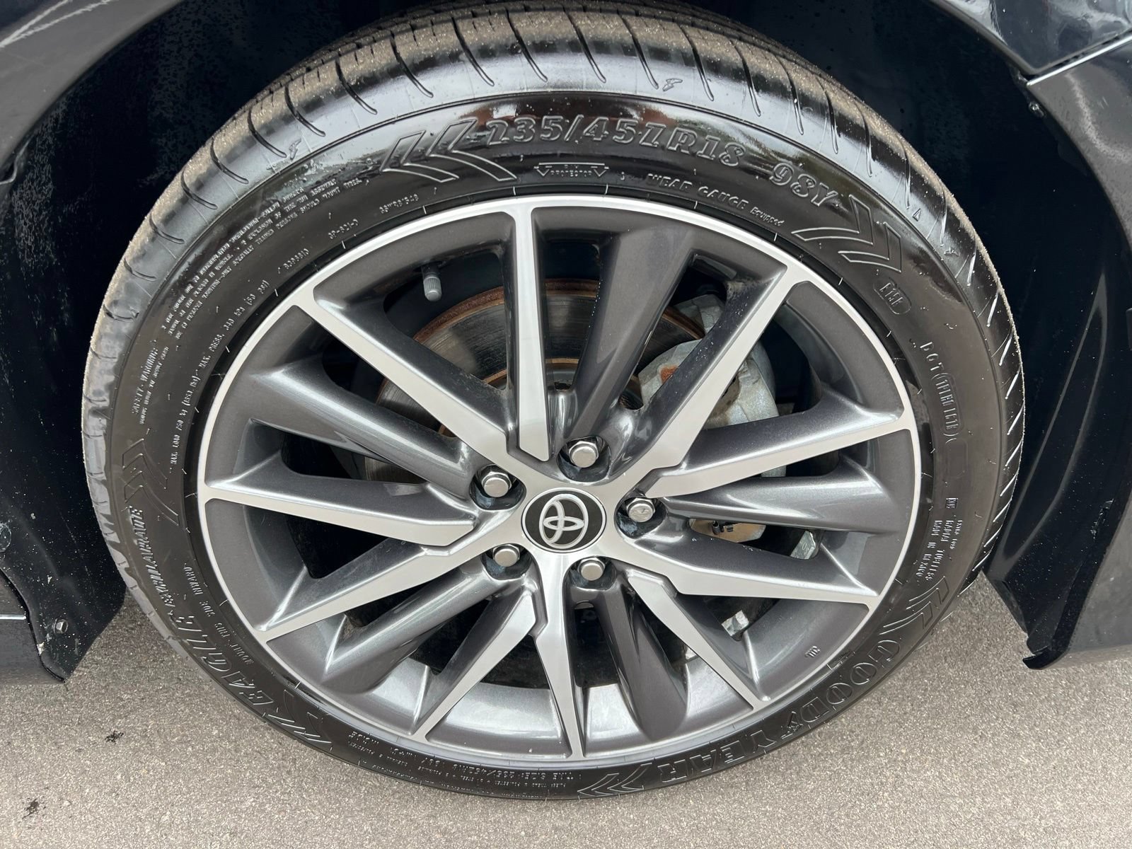 Used 2021 Toyota Camry XLE FWD image 10