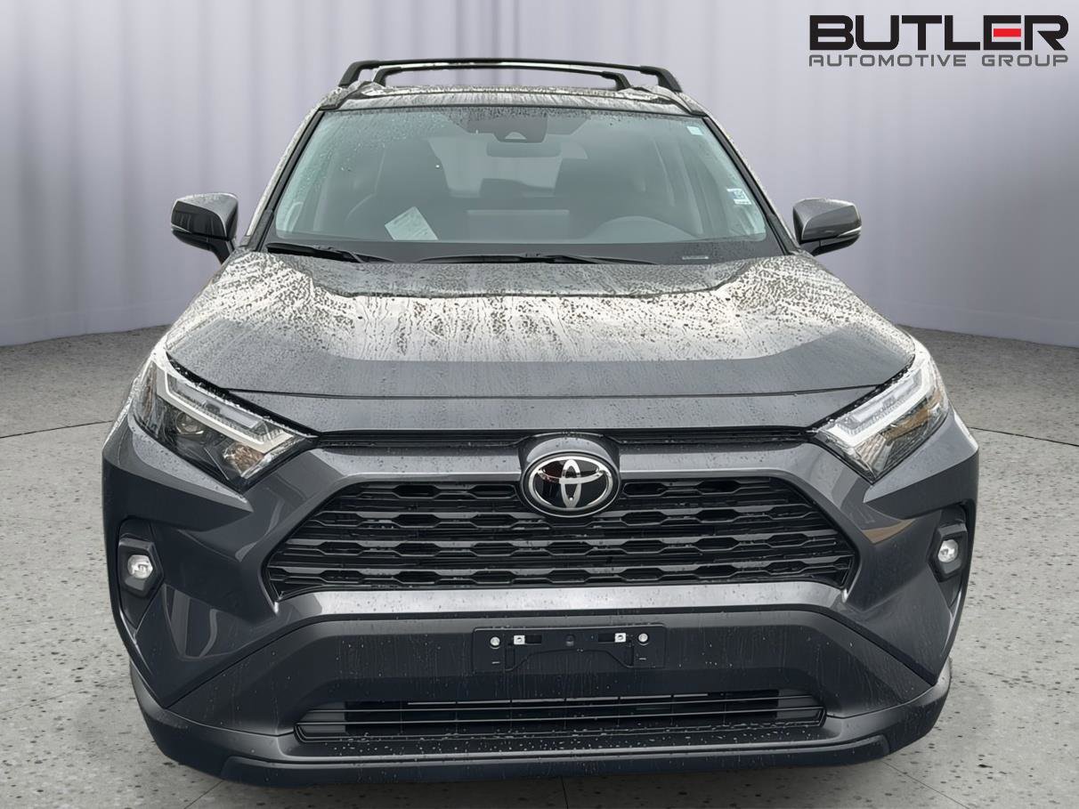 Used 2025 Toyota RAV4 XLE Premium w/ Weather Package image 7