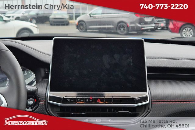 Used 2022 Jeep Compass Trailhawk image 10