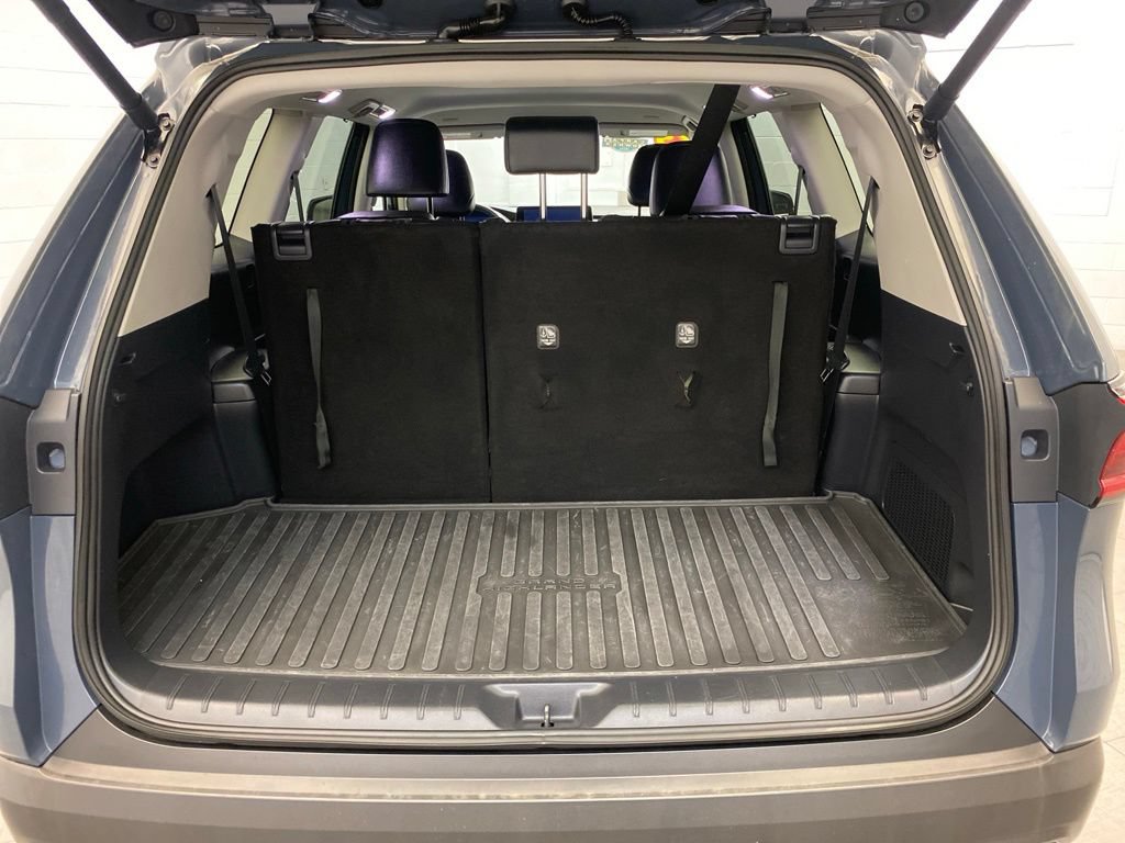 Used 2025 Toyota Grand Highlander AWD image 23
