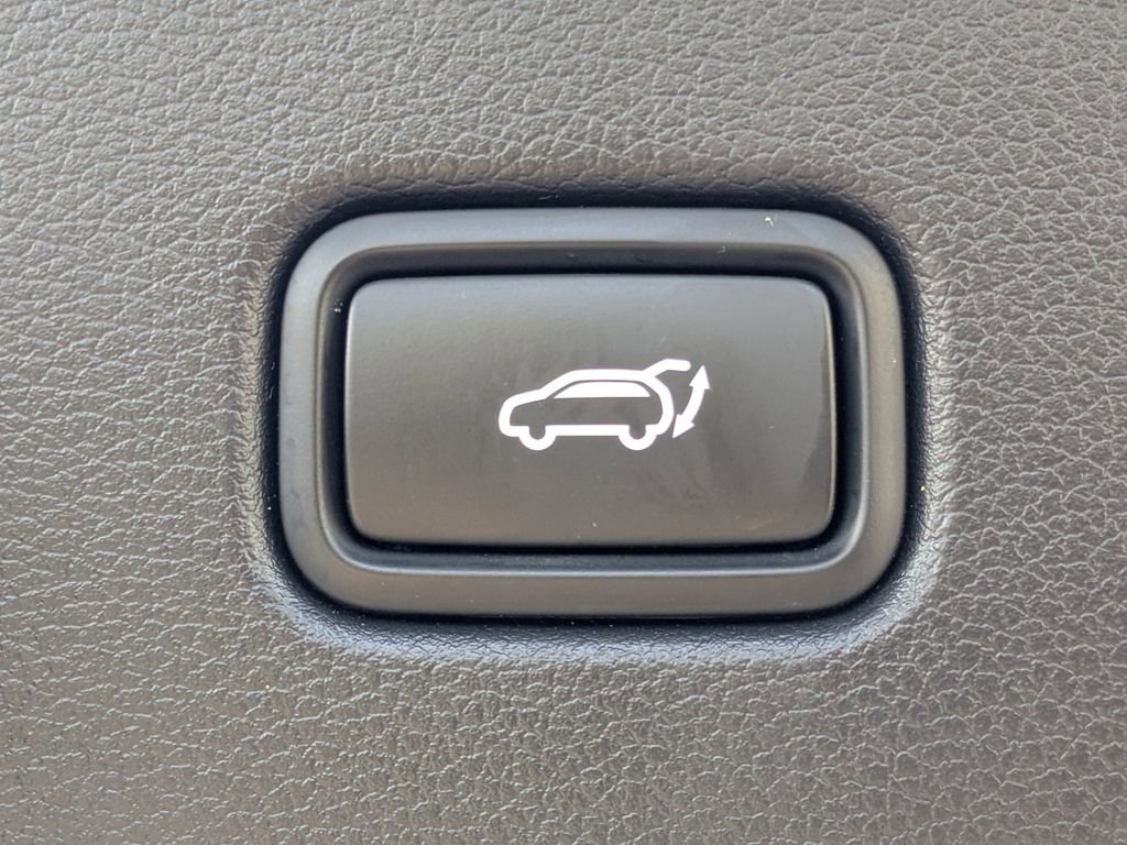 Used 2024 Hyundai Palisade SEL w/ Premium Package image 14