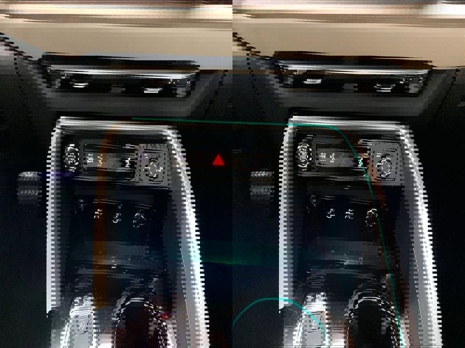 Certified 2025 Audi Q5 Premium Plus w/ Premium Plus image 32