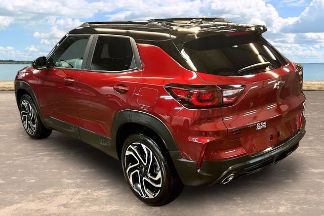 Used 2025 Chevrolet TrailBlazer RS w/ Convenience Package image 4