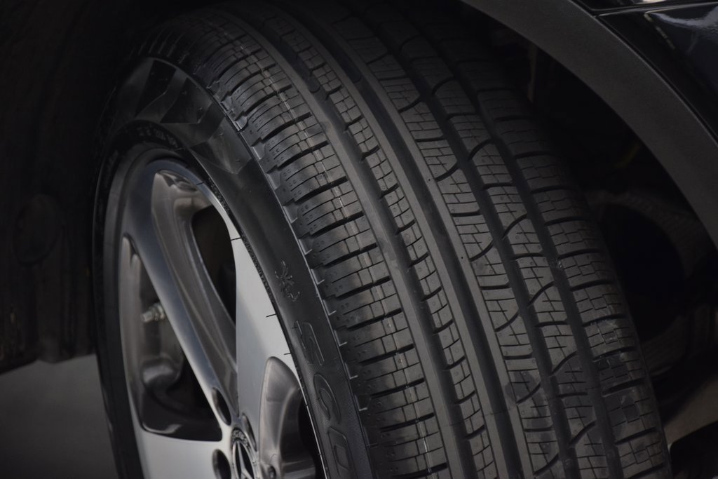 Certified 2022 Mercedes-Benz GLC 300 image 31