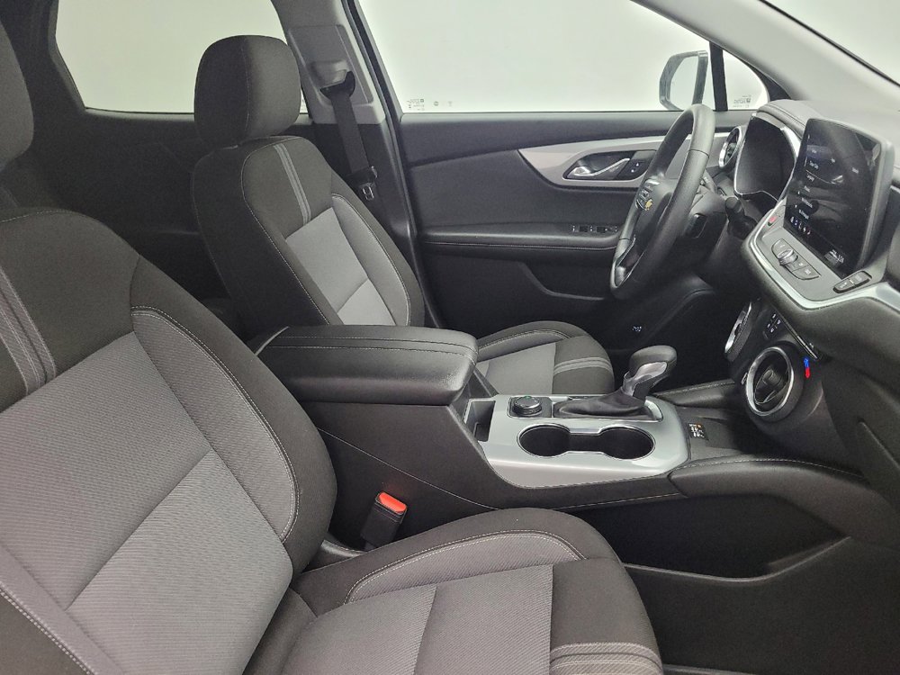 Used 2024 Chevrolet Blazer LT w/ Convenience Package FWD image 21