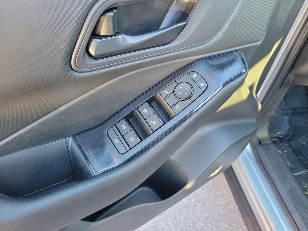 Certified 2025 Nissan Rogue S image 16