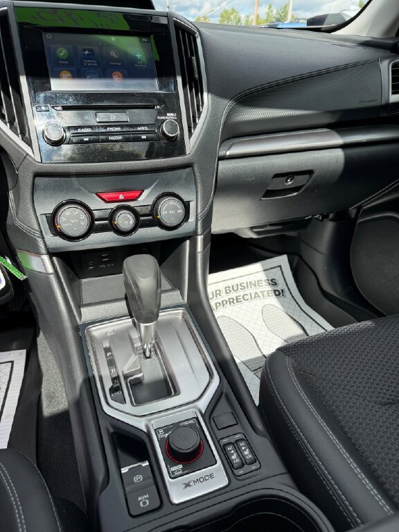 Used 2020 Subaru Forester Premium image 14