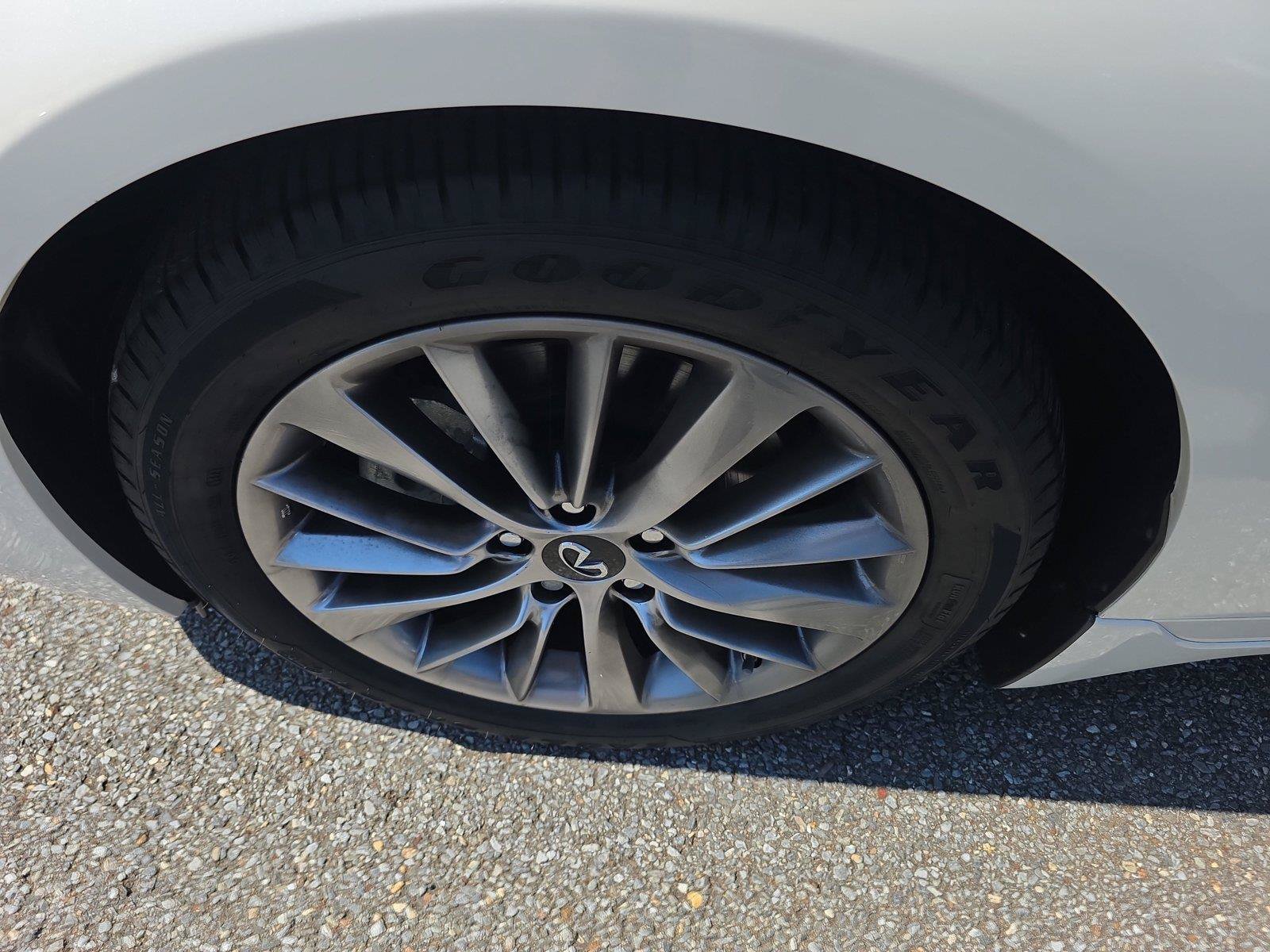 Used 2023 INFINITI Q50 Luxe w/ Cargo Package RWD image 12