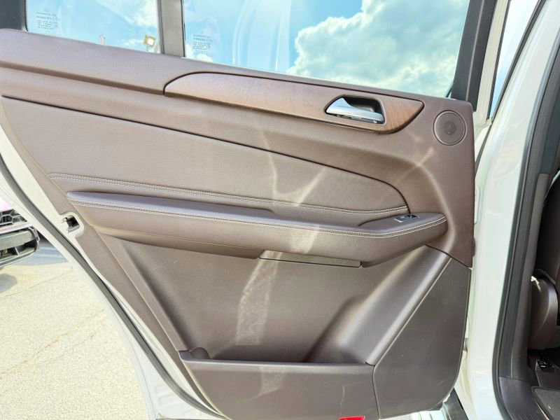 Used 2018 Mercedes-Benz GLS 450 4MATIC image 14