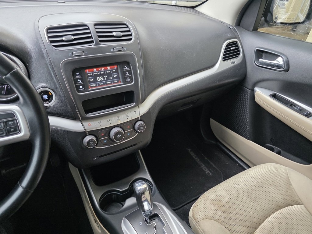 Used 2015 Dodge Journey American Value Package w/ Flexible Seating Group image 30