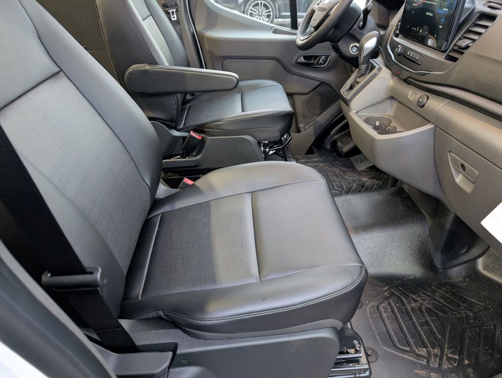 New 2026 Ford Transit 250 148 Medium Roof w/ Load Area Protection Package image 35