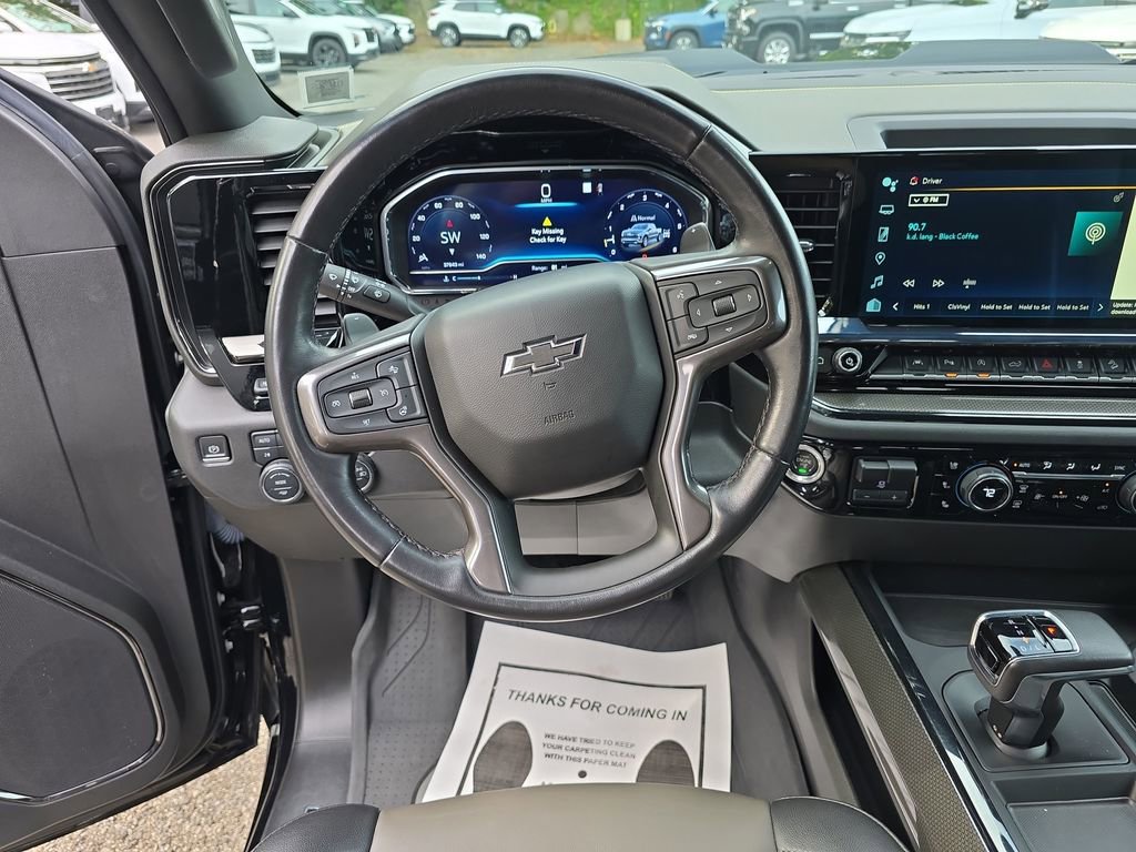 Used 2022 Chevrolet Silverado 1500 ZR2 w/ Technology Package image 23