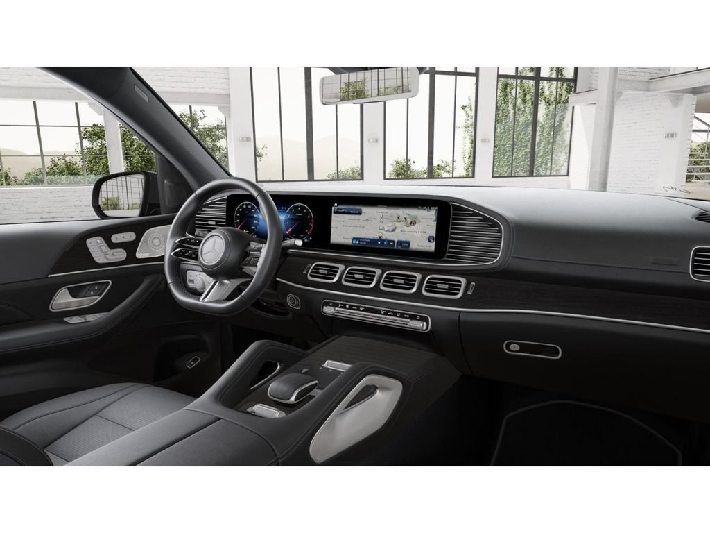 Certified 2025 Mercedes-Benz GLS 450 4MATIC image 6