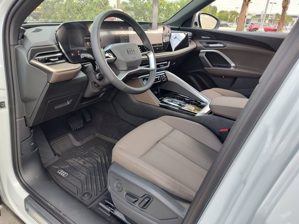 New 2026 Audi Q5 Premium Plus image 2