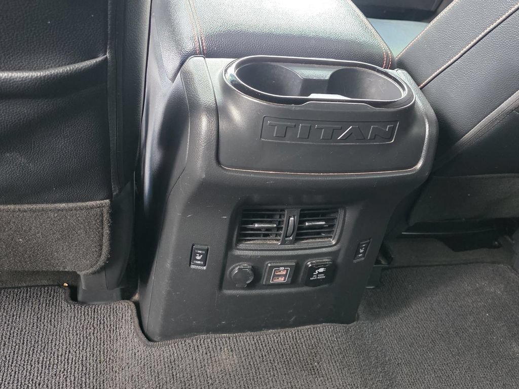 Used 2021 Nissan Titan PRO-4X w/ Pro-4x Convenience Package AWD/4WD image 8