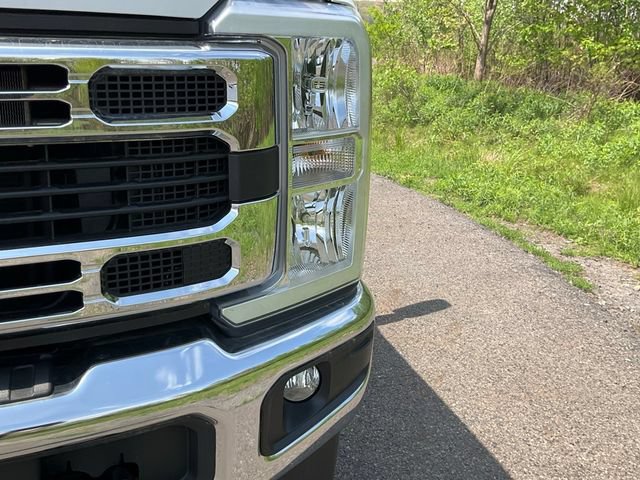 New 2024 Ford F350 XL w/ Snow Plow Prep Package AWD/4WD image 2