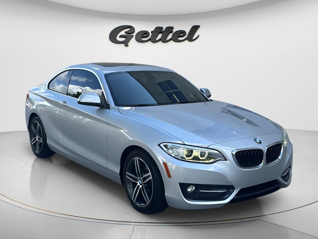 Used 2017 BMW 230i Coupe RWD image 3