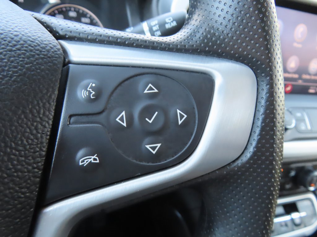 Used 2023 GMC Acadia SLE w/ Driver Convenience Package image 24