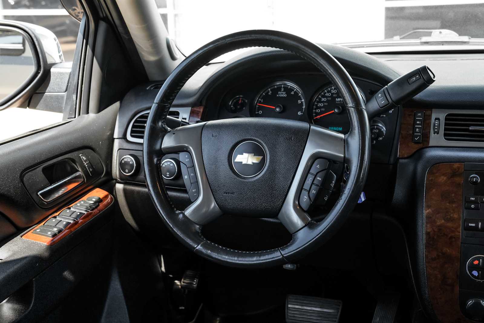 Used 2012 Chevrolet Avalanche LT w/ All-Star Edition image 16