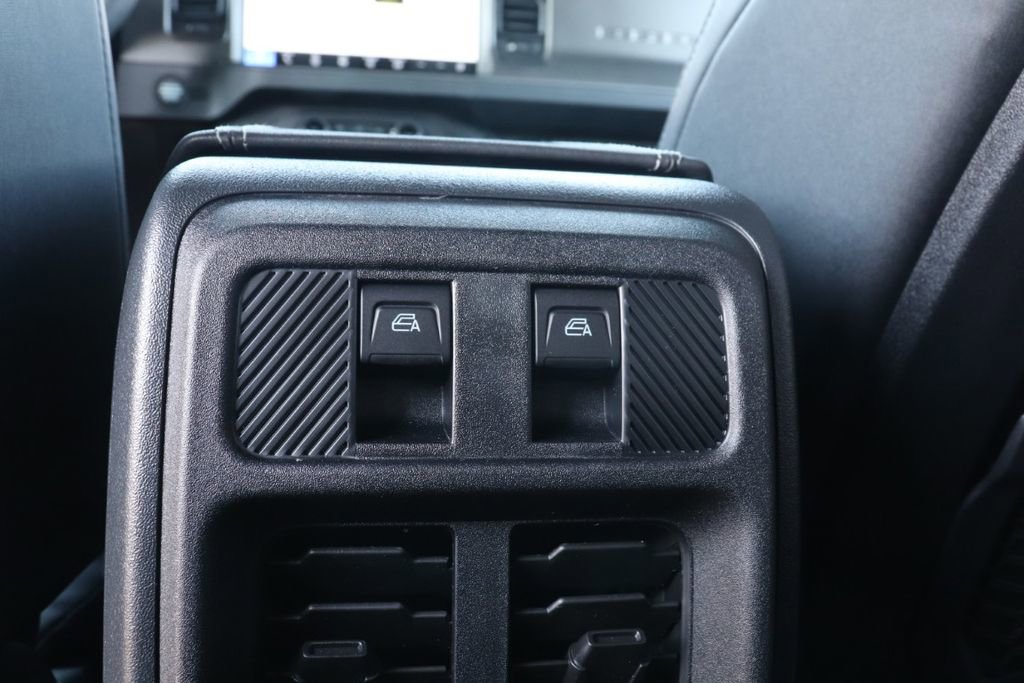 New 2026 Ford Bronco Badlands image 17