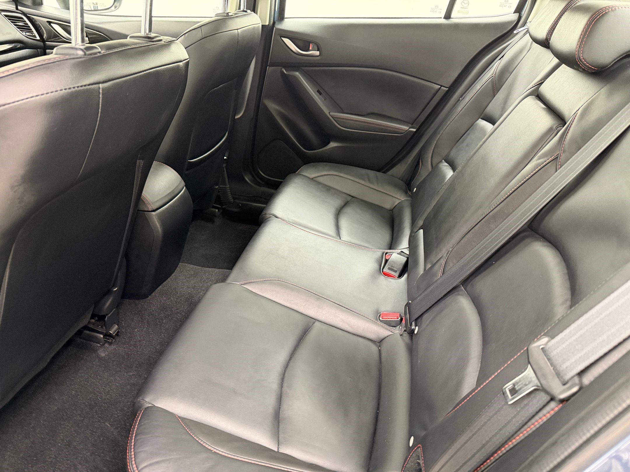 Used 2015 MAZDA MAZDA3 i Grand Touring image 14