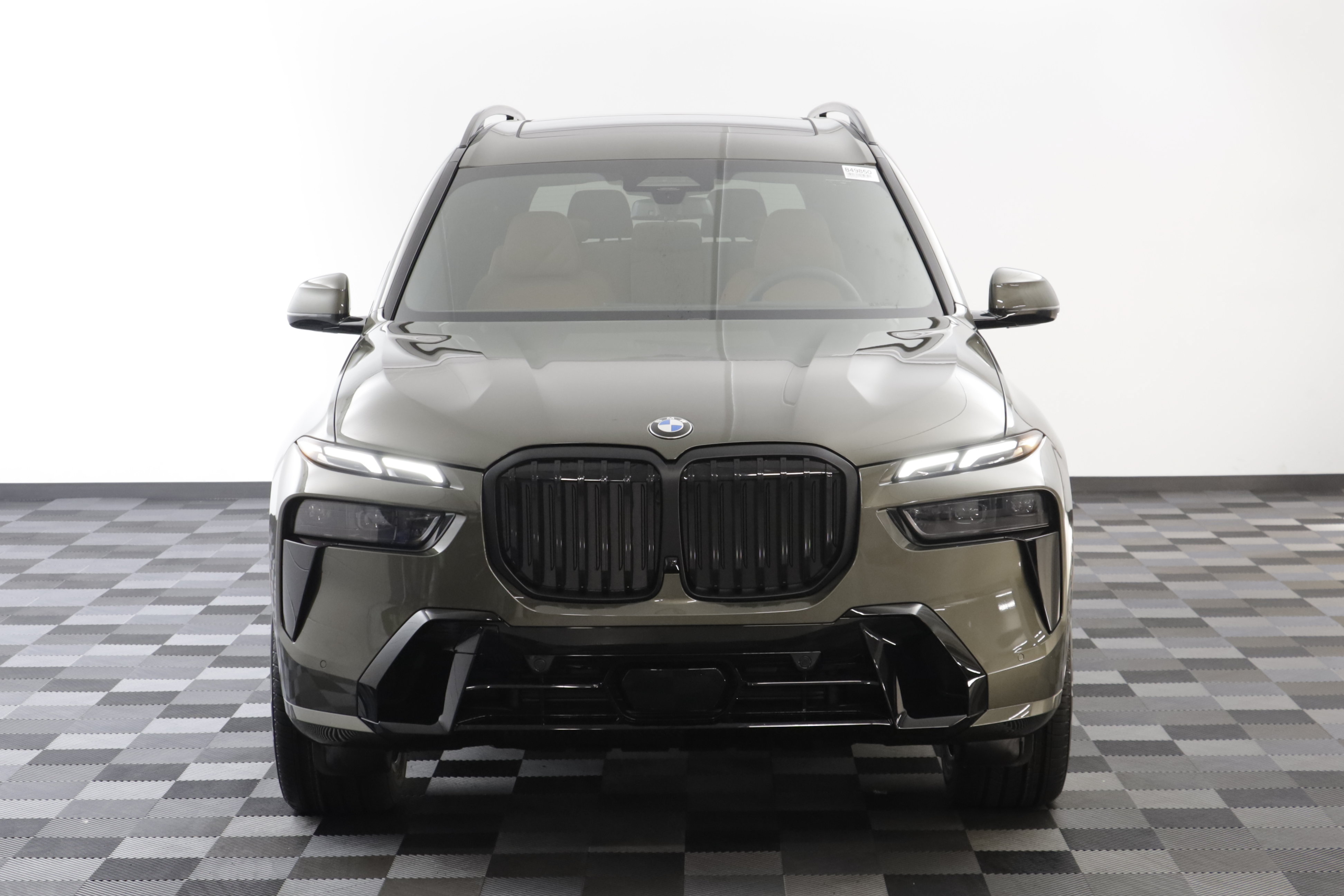 New 2027 BMW X7 xDrive40i w/ Executive Package AWD/4WD image 24