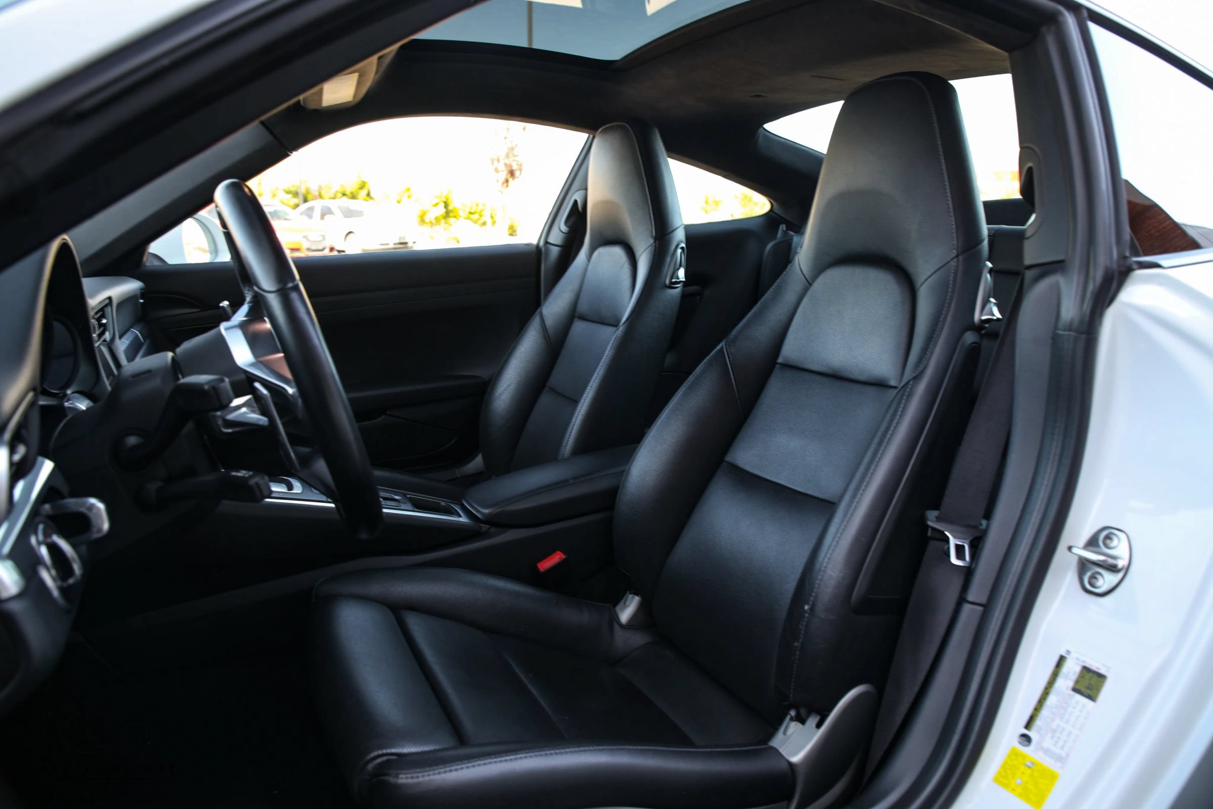 Used 2019 Porsche 911 Carrera image 34