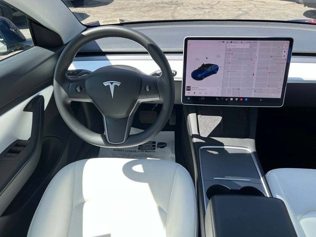 Used 2021 Tesla Model 3 Long Range AWD/4WD image 28
