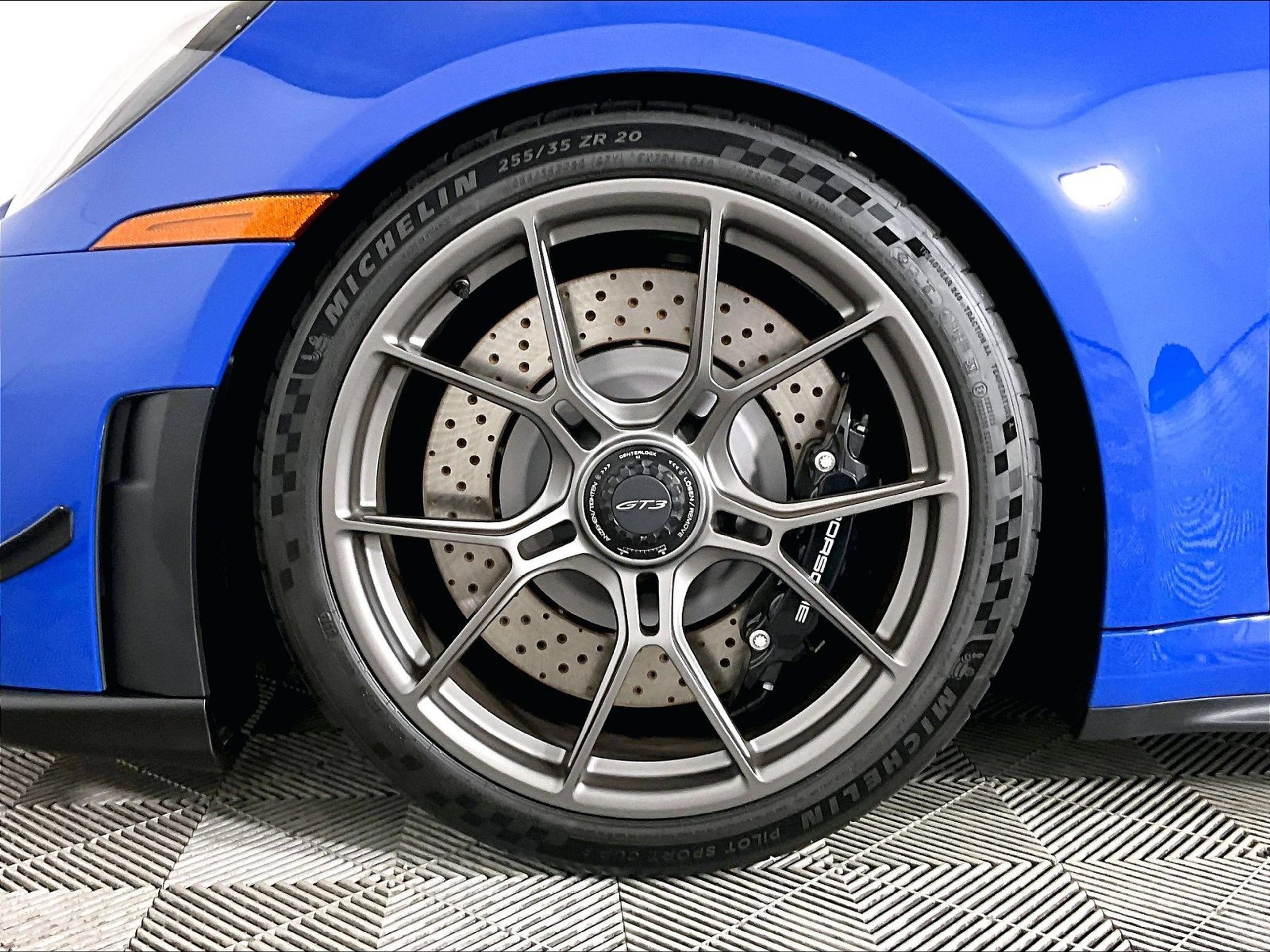 Used 2026 Porsche 911 GT3 RWD image 26