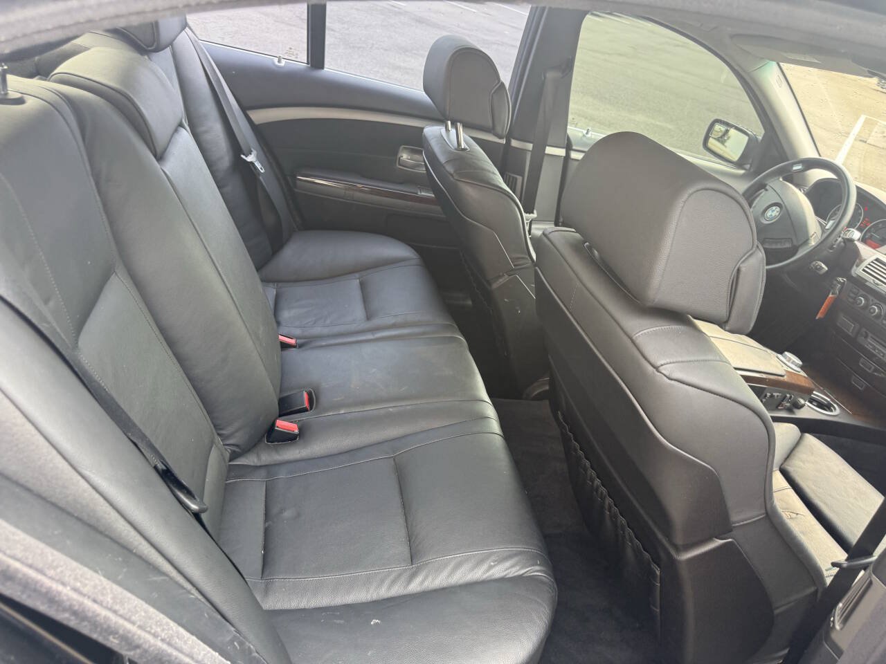 Used 2008 BMW 750i w/ Sport Pkg RWD image 20