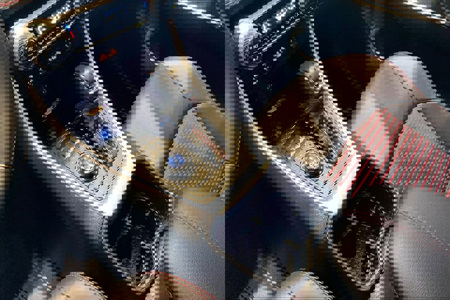 Used 2025 Toyota RAV4 XSE image 16