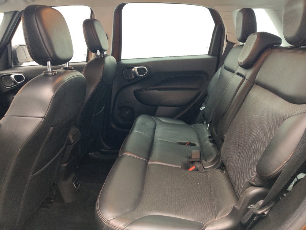 Used 2020 FIAT 500L Trekking w/ Popular Equipment Group FWD image 18
