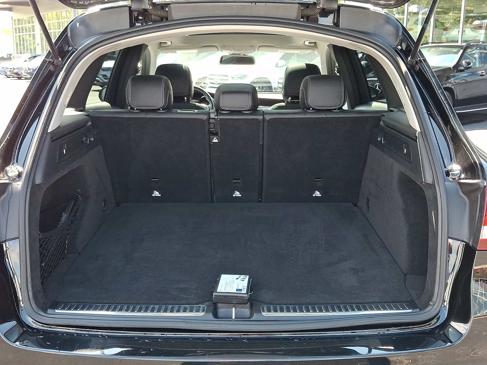 Used 2016 Mercedes-Benz GLC 300 4MATIC image 30