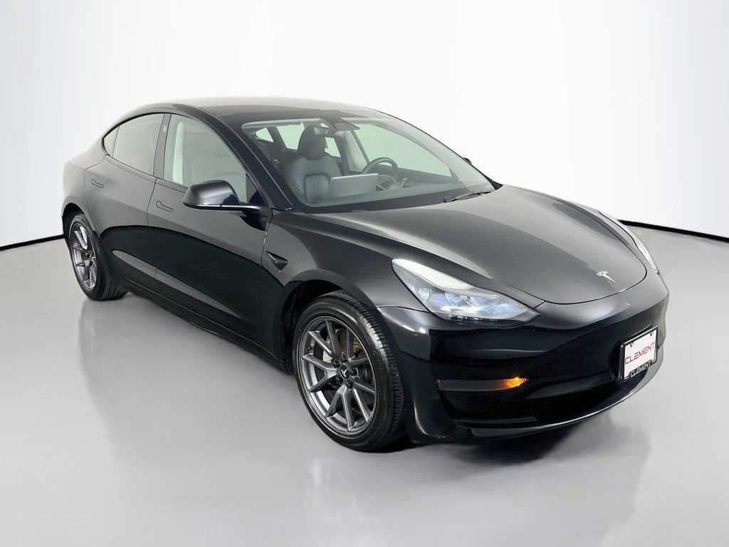 Used 2023 Tesla Model 3 Standard Range RWD image 4