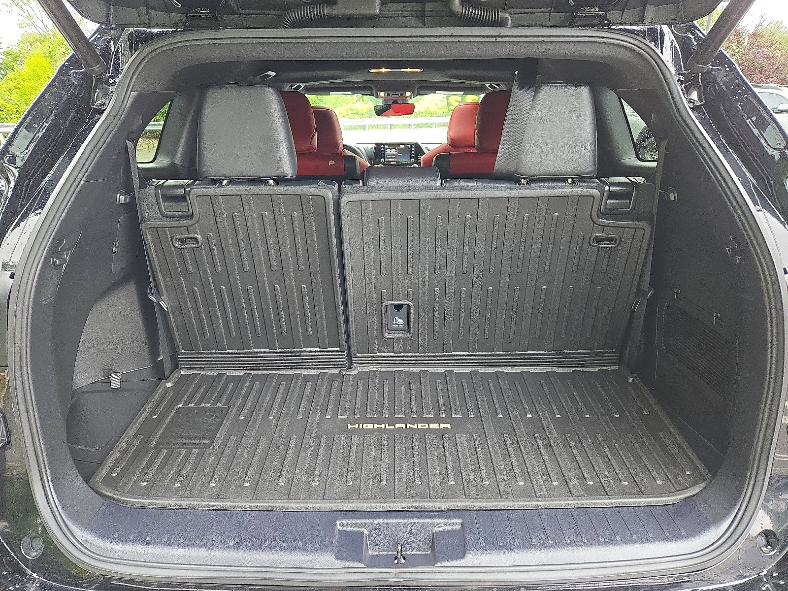 Used 2022 Toyota Highlander XSE w/ Protection Package #3 (TMS) image 28