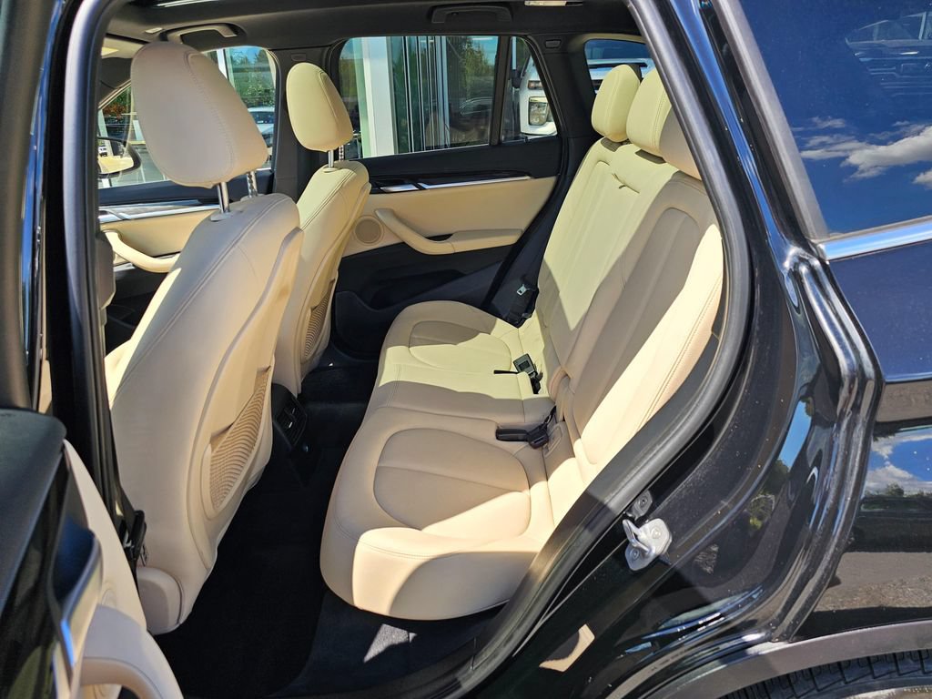 Used 2016 BMW X1 xDrive28i AWD/4WD image 16