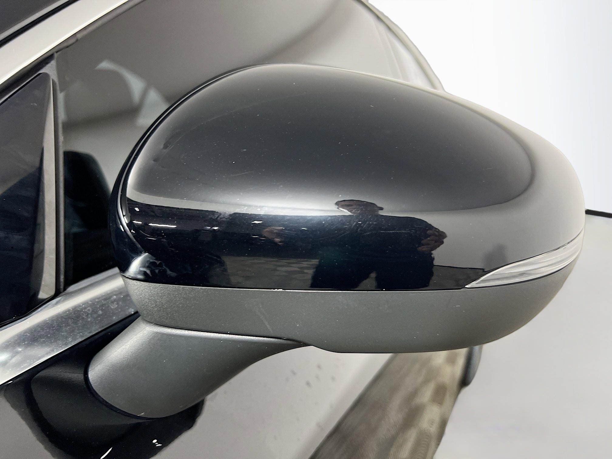 Used 2021 Mercedes-Benz CLA 250 image 13