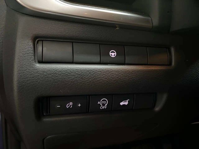 Used 2023 Nissan Rogue Platinum AWD/4WD image 31