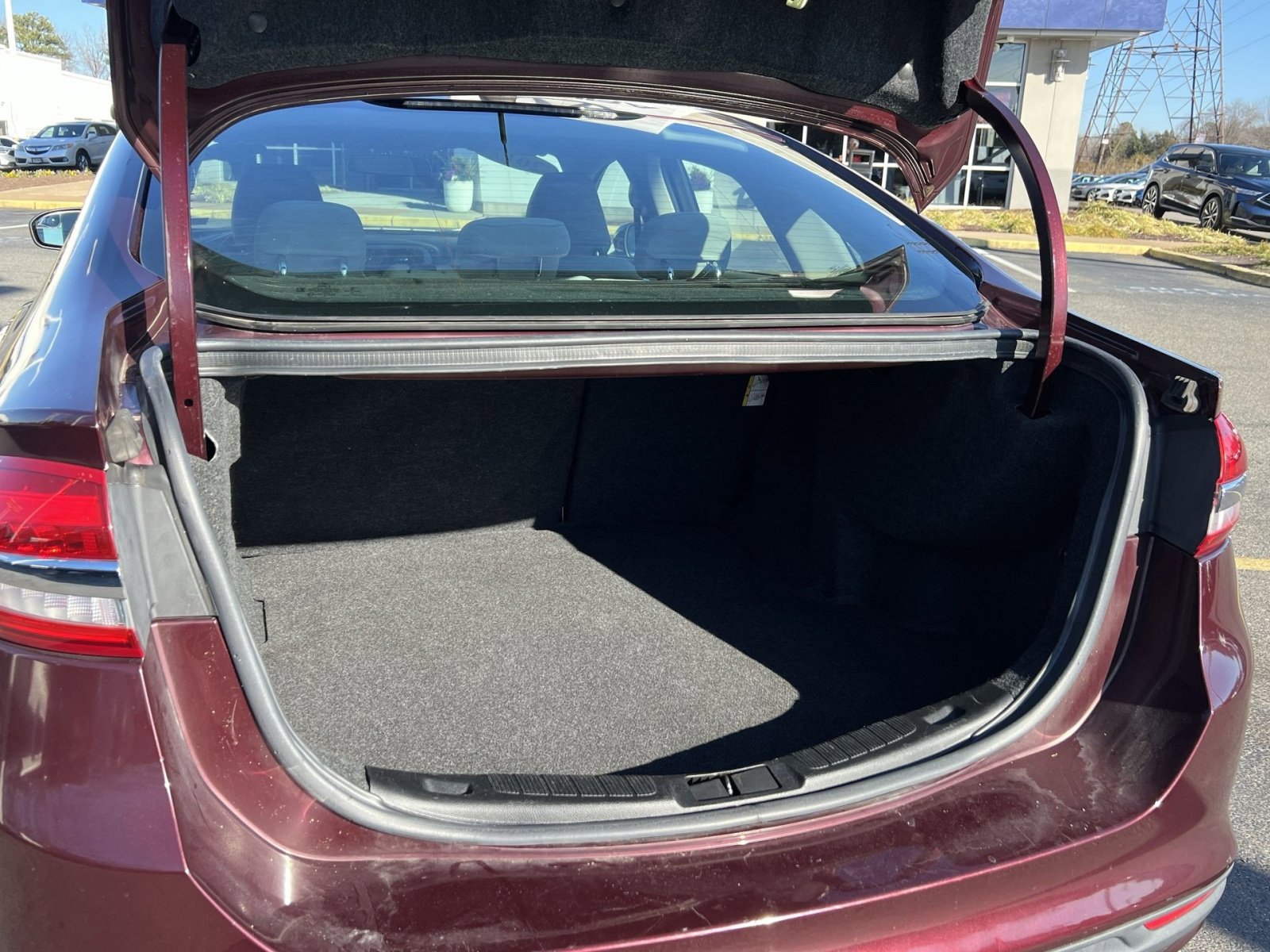 Used 2017 Ford Fusion S image 28