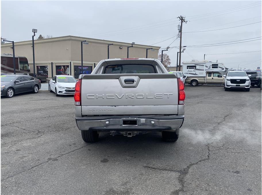 Used 2004 Chevrolet Avalanche 2WD image 6