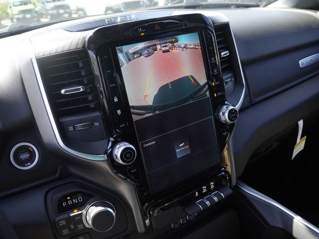 New 2026 RAM 1500 4x4 Crew Cab image 15