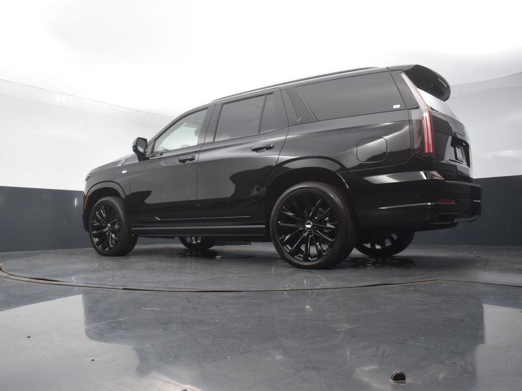 Certified 2026 Cadillac Escalade Platinum Sport w/ LPO, ONYX Package AWD/4WD image 54