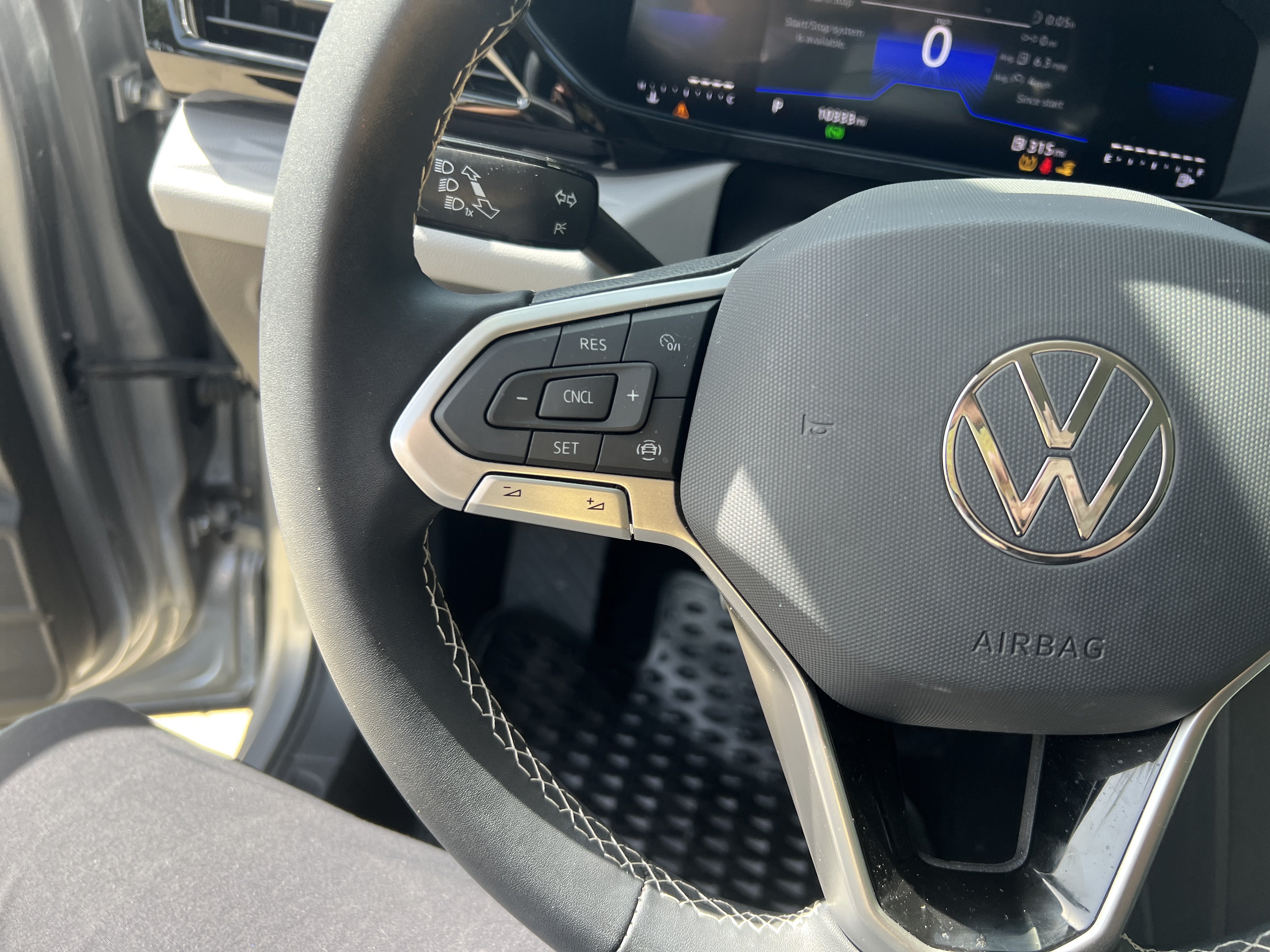 Certified 2023 Volkswagen Taos S FWD image 16