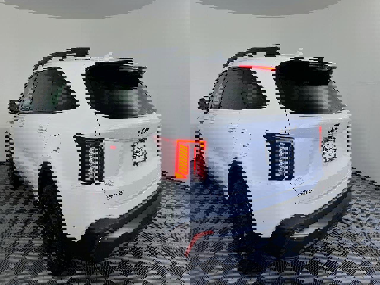 Certified 2025 Kia Sorento SX AWD/4WD image 7