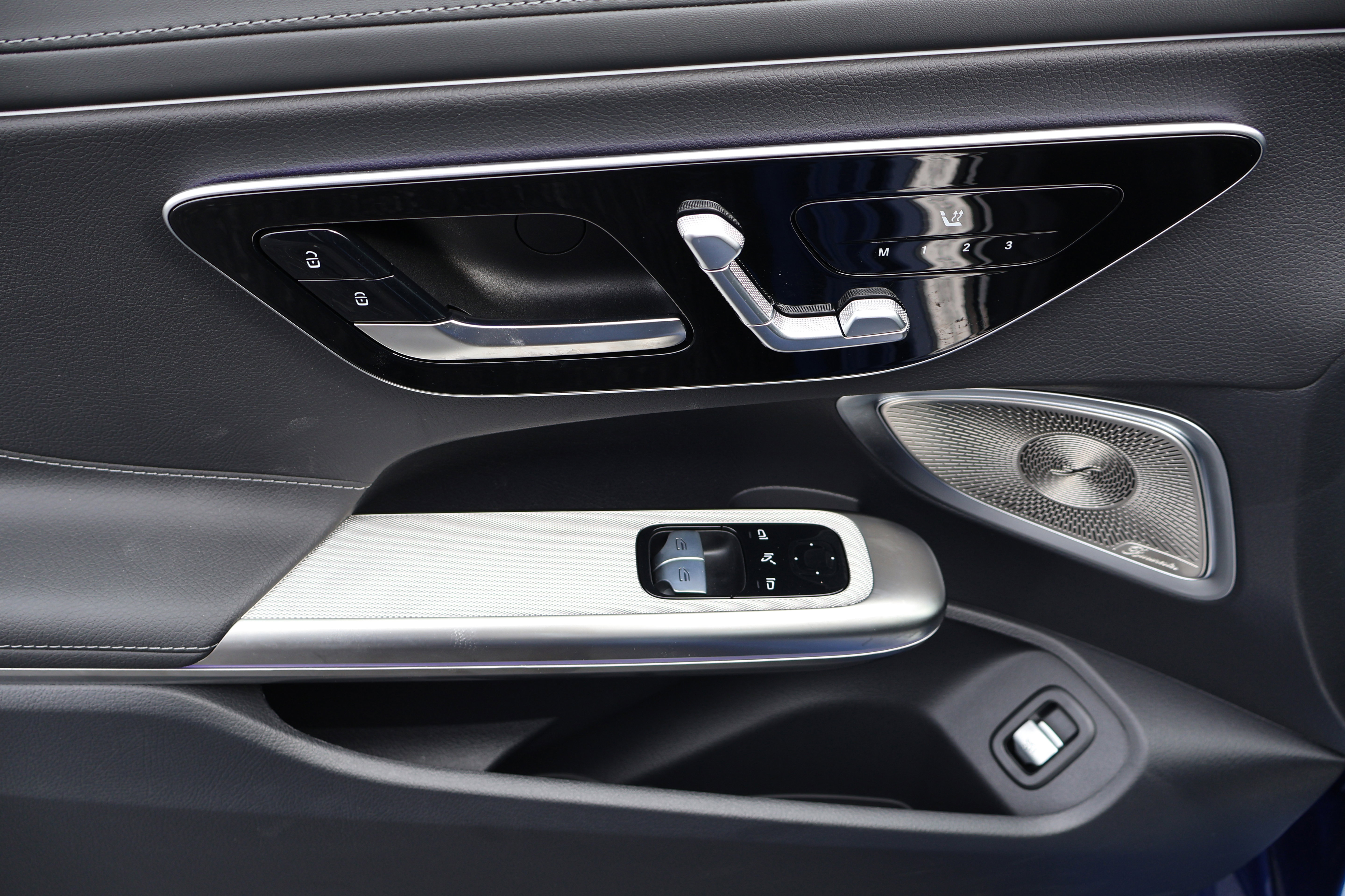 Certified 2024 Mercedes-Benz CLE 300 4MATIC Coupe image 15