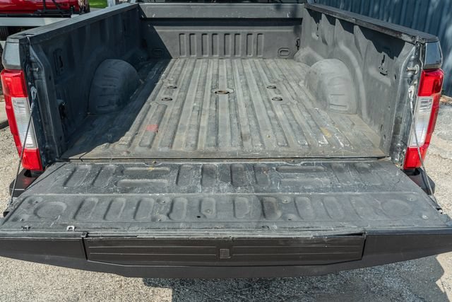 Used 2018 Ford F350 Lariat w/ Lariat Ultimate Package AWD/4WD image 14