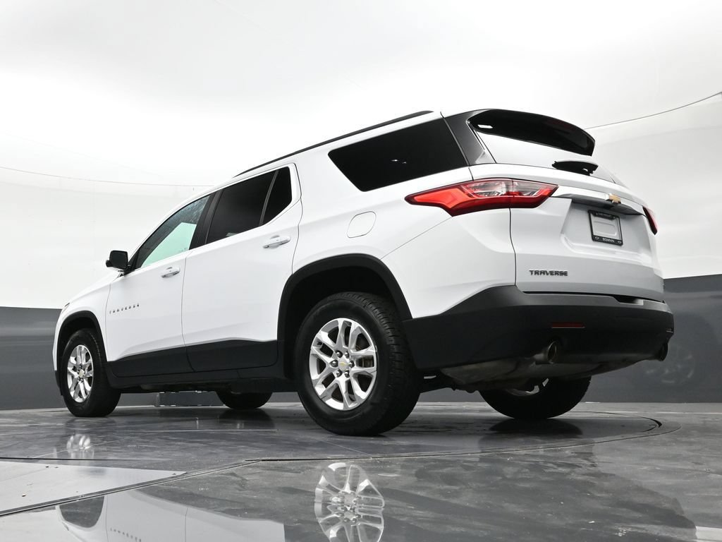 Used 2020 Chevrolet Traverse LT FWD image 22