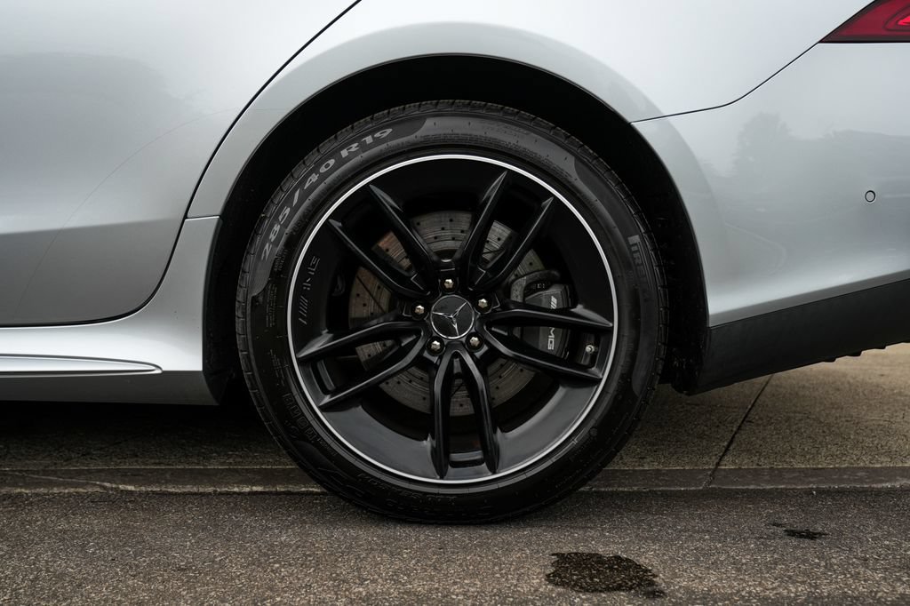 Used 2022 Mercedes-Benz AMG GT 43 w/ Driver Assistance Package image 12