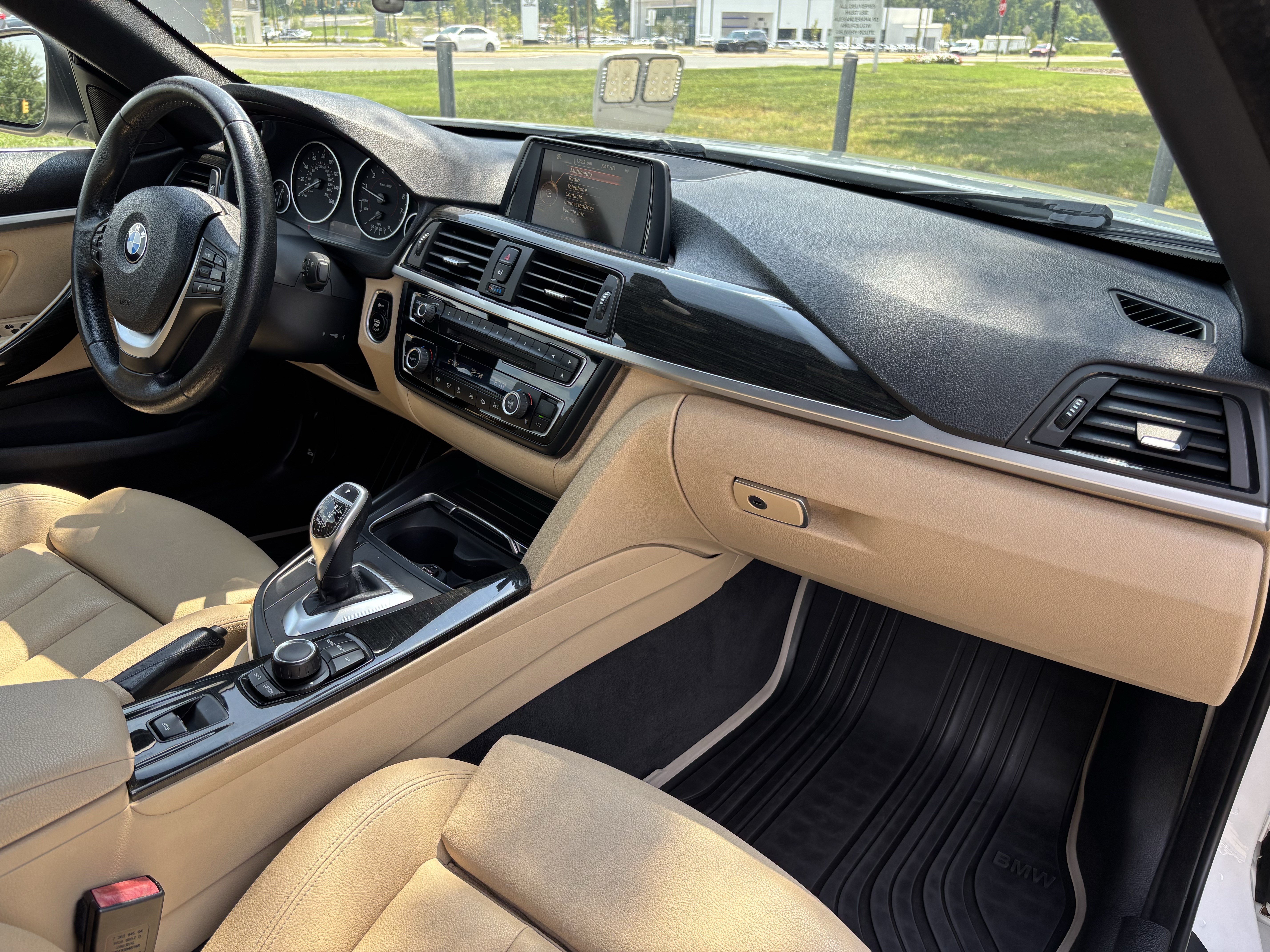 Used 2017 BMW 430i Convertible RWD image 32