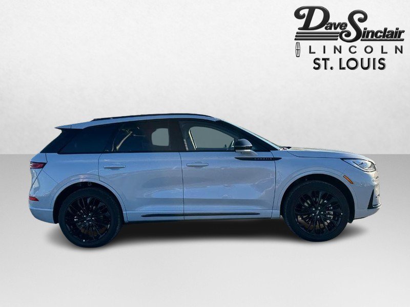 New 2025 Lincoln Corsair Grand Touring w/ Equipment Group 301A image 4